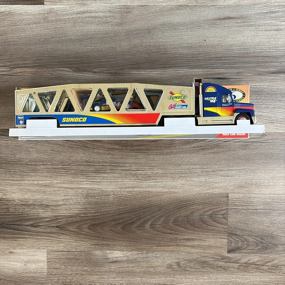 1999 Sunoco Car Carrier Transport Truck Rig & Race Car Collectors Edition NIB